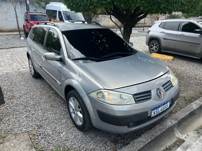 Renault Megane Grand Tour Dynam. Hi-flex 1.6 16V 2007