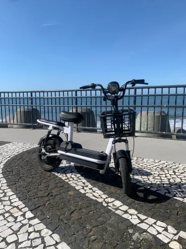 Scooter elétrica