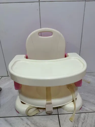 Cadeira de alimentação 