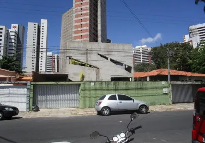 Casa comercial à venda, Cocó, Fortaleza - CA0366.