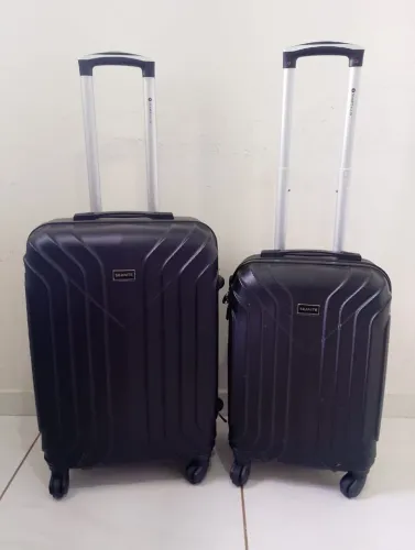 2 Malas Novas ( usadas uma vez)  23kg e de 10kg 
