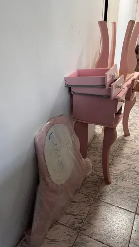 Penteadeira Princesa com Espelho Rosa