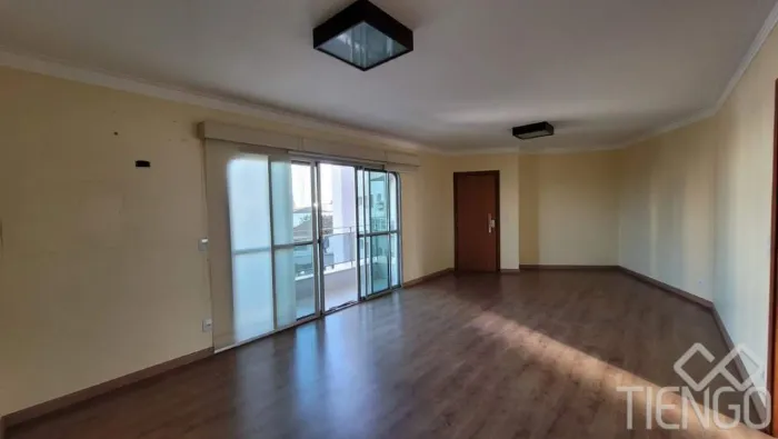 Apartamento no Lívio Franceschi