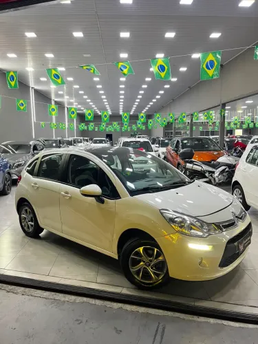 Citroen C3 Tendance 1.5 Flex 8V 5P Mec. 2015