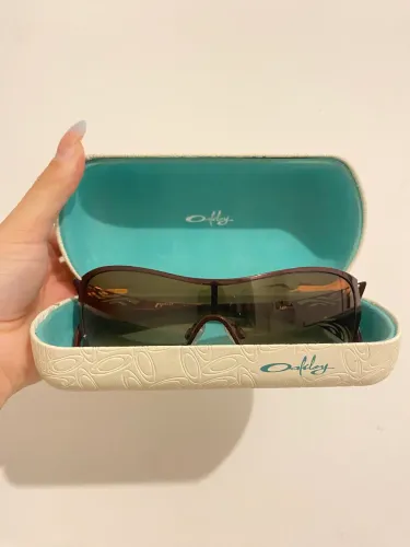 Óculos Liv Oakley