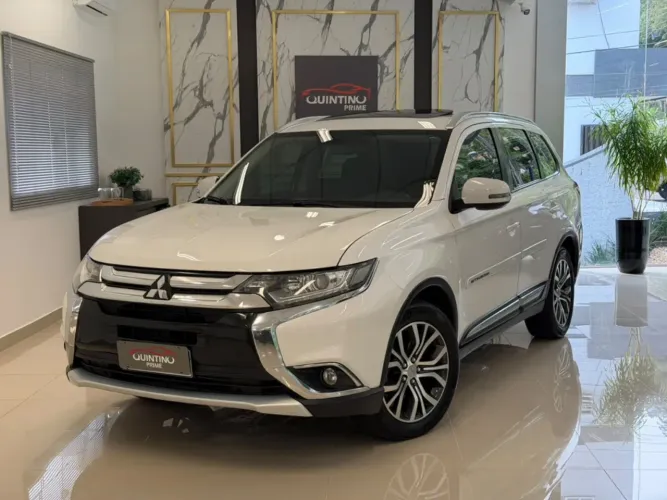 Mitsubishi Outlander Comfort 2.0 16V Aut. 2018