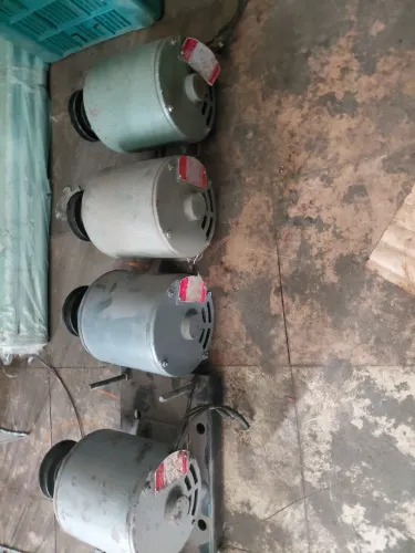 Motores elétrico trifásico 1cv baixa rotação general eletric. Lote 