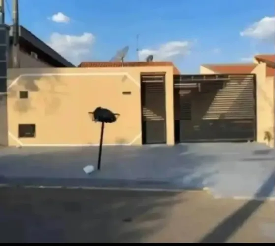 CASA DINAPOLI 1 CERQUILHO SP, OPORTUNIDADE !!!