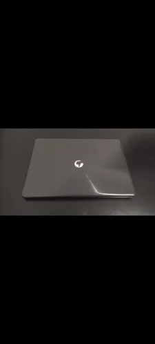 Notebook finíssimo c/ windows 10 e YouTube instalado