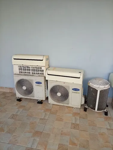 Ar condicionado Carrier Usado + Botija pequena do gás
