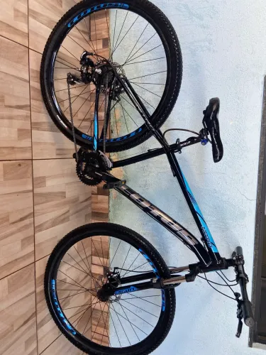 Vende-se bicicleta lotus com nota fiscal 