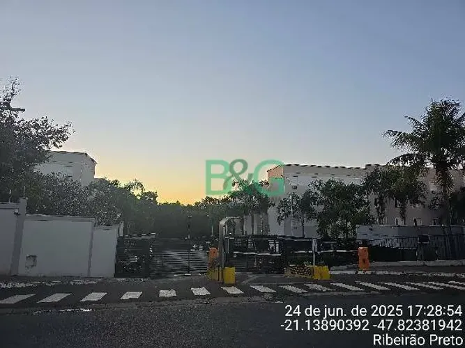 Apartamento com 2 dormitórios à venda, 42 m² por R$ 96.001,47 - Vila Pompéia - Ribeirão Pr
