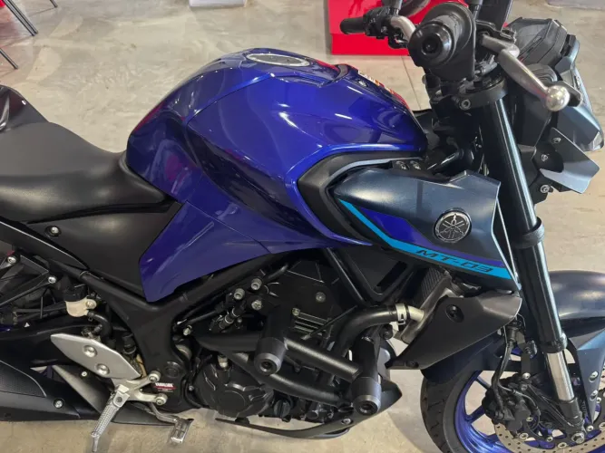 Yamaha MT-03 300 cc 