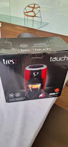 Cafeteira três corações