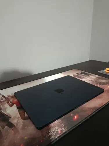 MacBook M2 16 GB de RAM