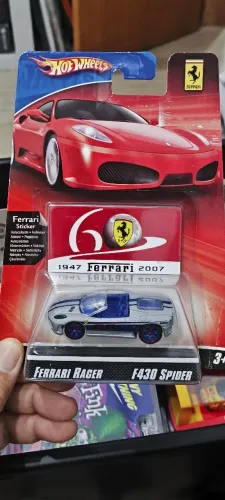 Hot Wheels Ferrari racer F430 Spider
