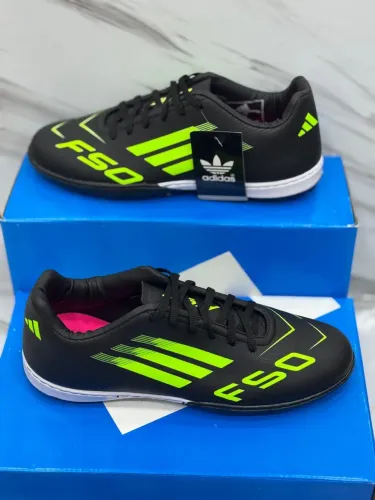 Chuteiras futsal Adulto