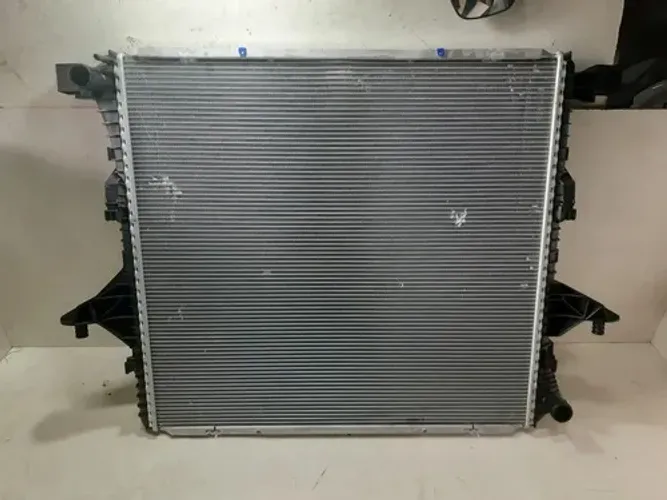 Radiador Automatico Amarok 2011 2012 2013 A 2018 19032602