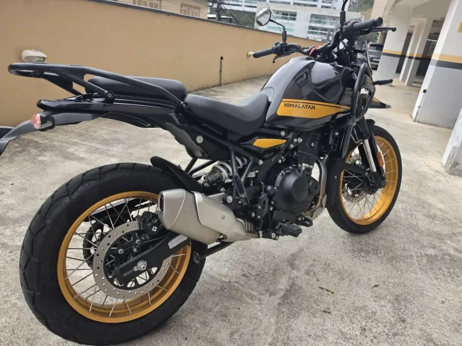 Moto Royal Enfilder Himalayan Hanle Black 450cc. 2026