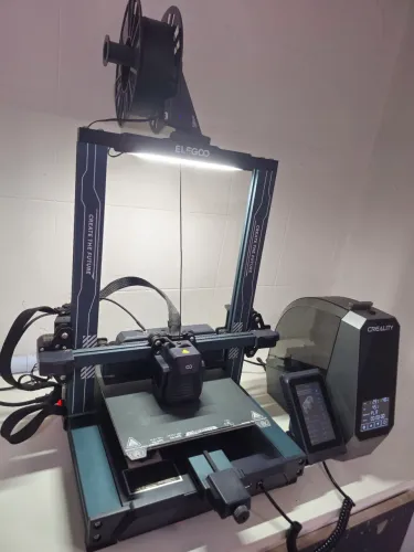 Impressora 3D Elegoo - Neptune 4 + Secadora Space Pi creality