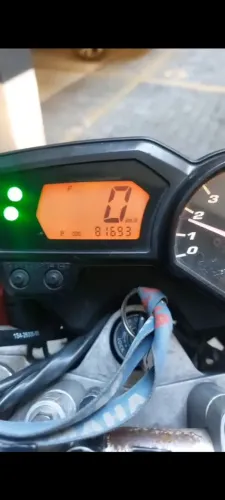 Vende-se! Moto fazer 250 Ano 2012