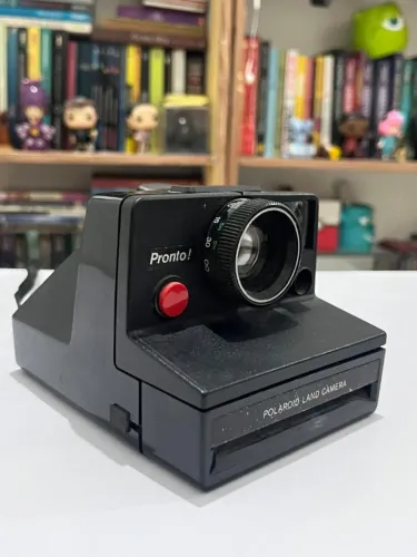 Câmera Polaroid Land - OBJETO DECORATIVO - ITEM DE COLECIONADOR