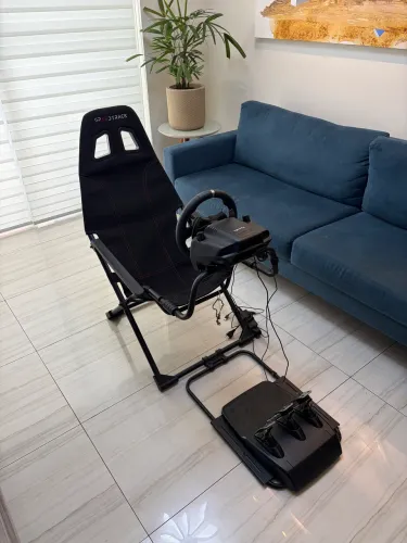 Volante Logitech G920 Xbox + Cockpit Speedtrack