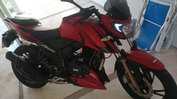 Apache RTR 200