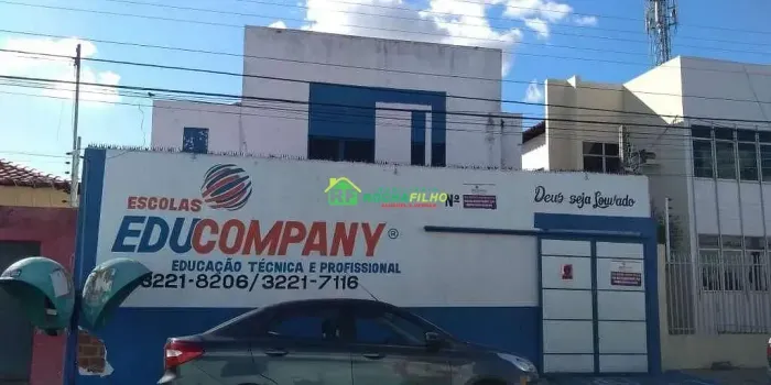 Casa à venda. 240 m² - Centro - Teresina/PI