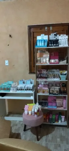 Loja completa de maquiagem ?