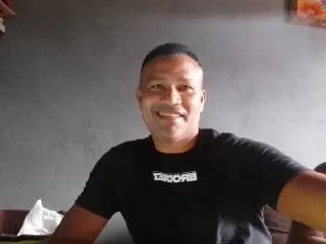 Pedreiro disponível