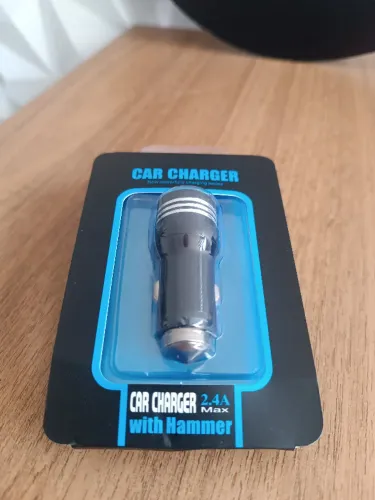 carregador automotivo