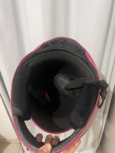 Capacete rosa 