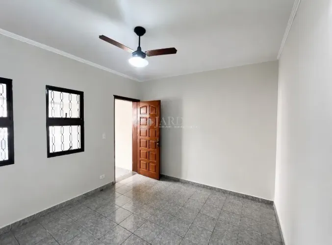 CASA TÉRREA | CASTELINHO
