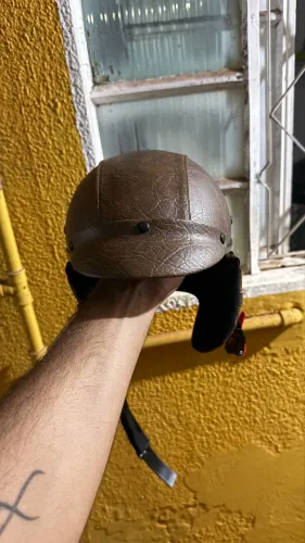 Vende Se Capacete