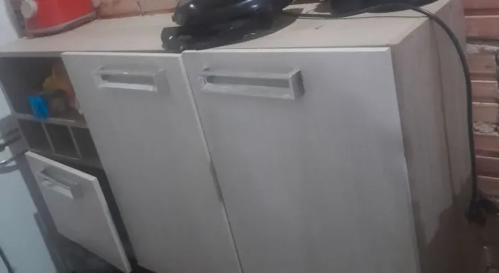 Armário de parede 130$ Entrego