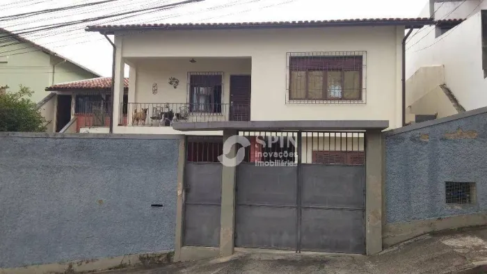 Casa com 6 dormitórios à venda, 219 m² por R$ 750.000,00 - Icaraí - Niterói/RJ