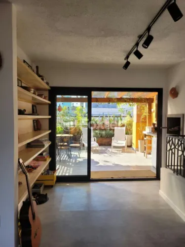 Apartamento à venda Rua Doutor Alcides Cruz, Santa Cecília - Porto Alegre