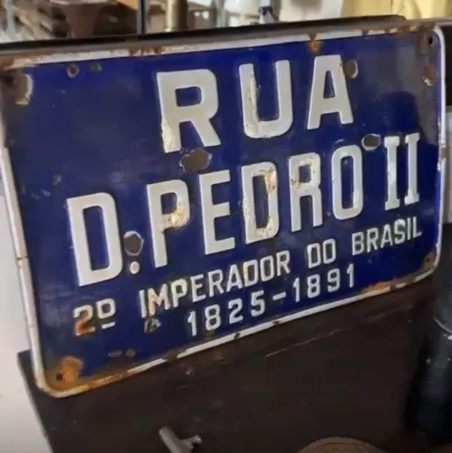 Antiga Placa esmaltada rua dom Pedro II