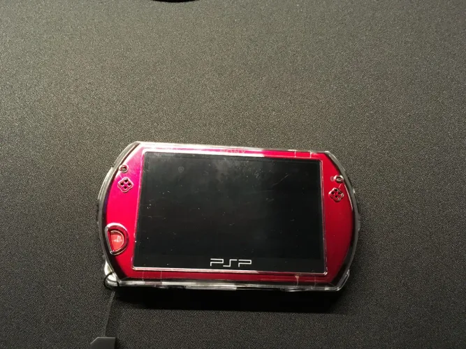 LOTE 3 CONSOLES - PSP GO - SWITCH LITE - PS3