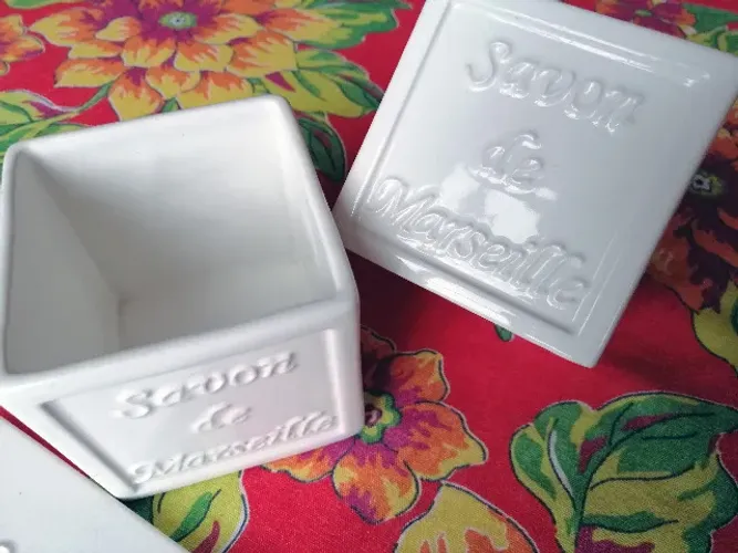 Utilidades e decorações para banheiro: louça francesa "SAVON DE MARSEILLE"
