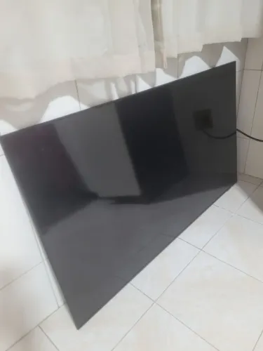 Leia a Descrição. TV SAMSUNG QLED