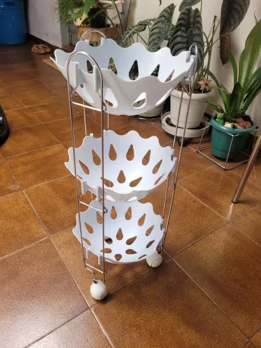Fruteira com rodinhas apenas 29 reias 