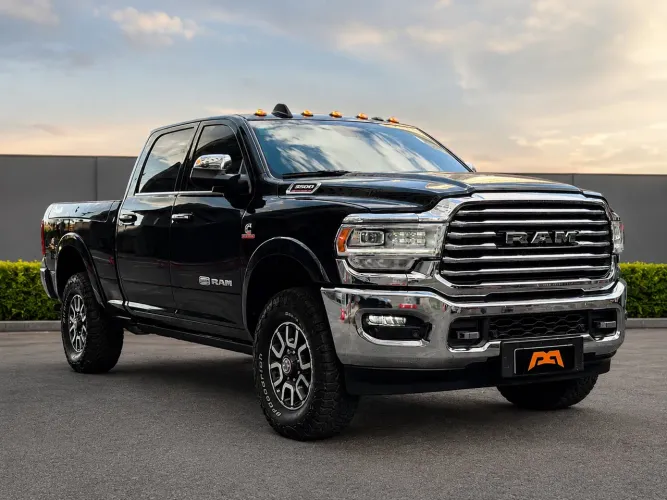 Ram 3500 Limited Longhorn 6.7 TB CD Diesel 2022