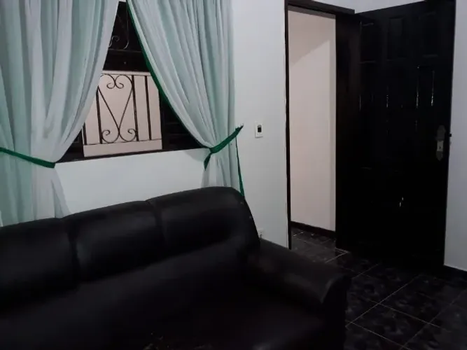 Quitinete Grande Aconchegante no Eldorado