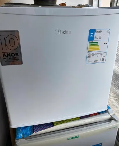 Frigobar Midea 45L