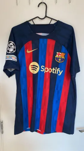Camisa Barcelona 22/23 Nike Spotify - Gavi 30 - Patches Champions - Tamanho M