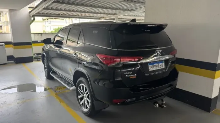Toyota Hilux SW4 SRX 4X4 2.8 TDI 16V Dies. Aut. 2019