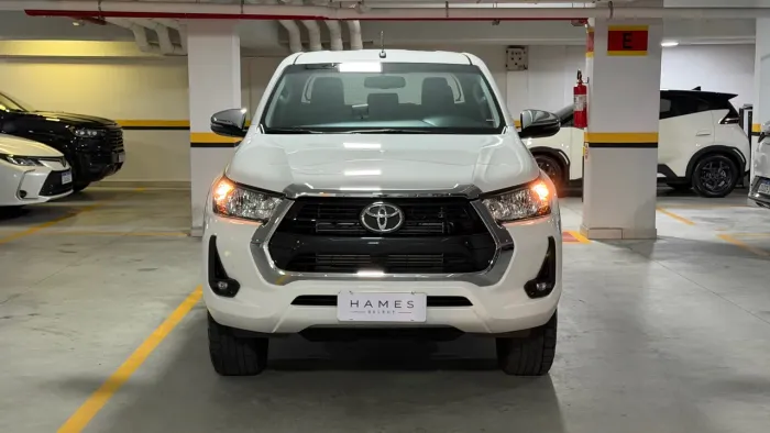 Toyota Hilux CD SRV 4X4 2.8 TDI Diesel Aut. 2021