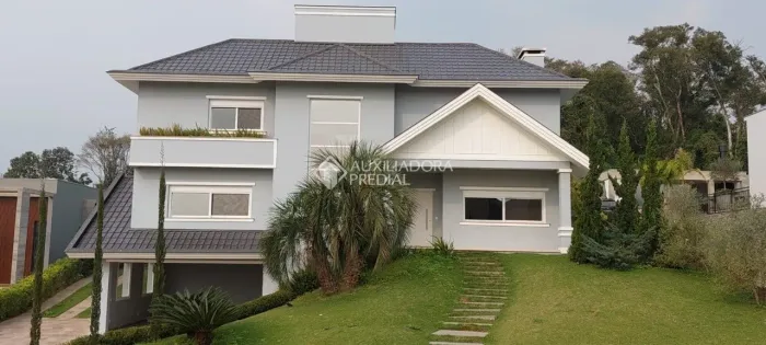 Casa de condomínio à venda no bairro Carneiros com 440m² e 4 dormitórios/quartos.